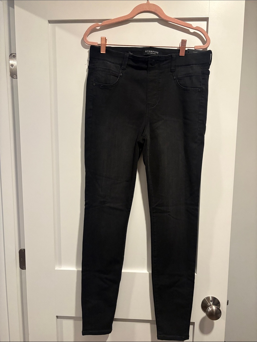 Liverpool Black Skinny Jeans for Women - Classic Slim Fit